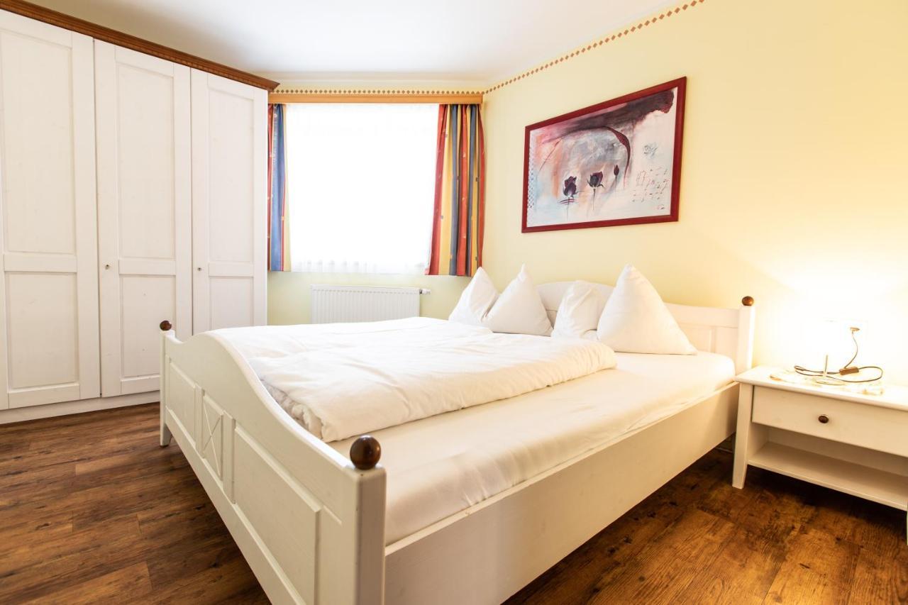 Biohotel Castello Koenigsleiten ケーニヒスライテン エクステリア 写真