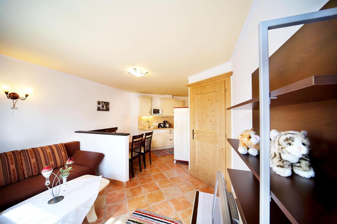 Biohotel Castello Koenigsleiten ケーニヒスライテン エクステリア 写真