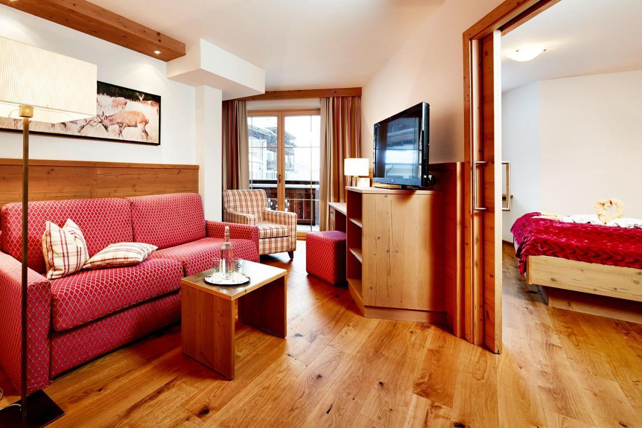 Biohotel Castello Koenigsleiten ケーニヒスライテン エクステリア 写真