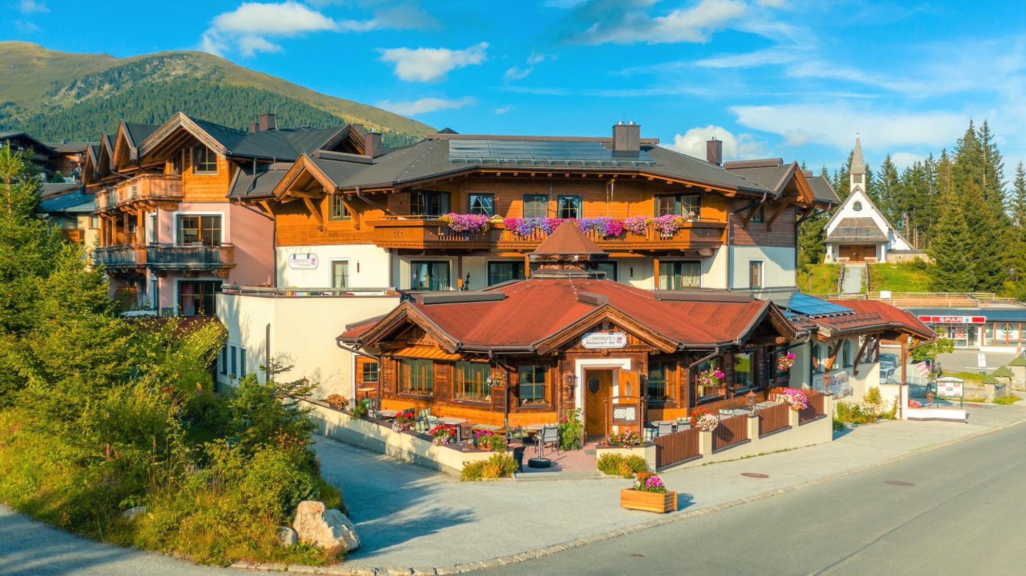 Biohotel Castello Koenigsleiten ケーニヒスライテン エクステリア 写真